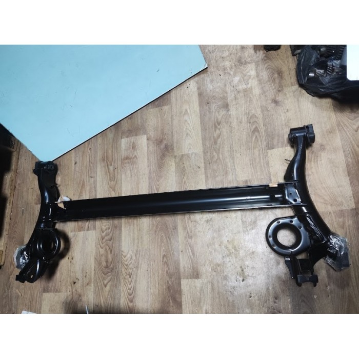 Балка задня Daihatsu Cuore L276 2007 -2012 Балка задня Daihatsu Cuore L276 2007 -2012