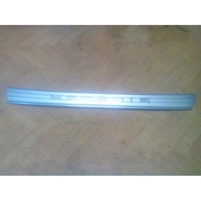 Накладка Daihatsu Materia  76801-B1020