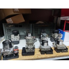 Помпа ABS Насос ABS Блок ABS Daihatsu Sirion 4 WD 44050-B1070 89540-B1070 44510-B1070