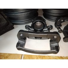 Суппорт Daihatsu Terios Правая сторона 47730-87401 4773087401