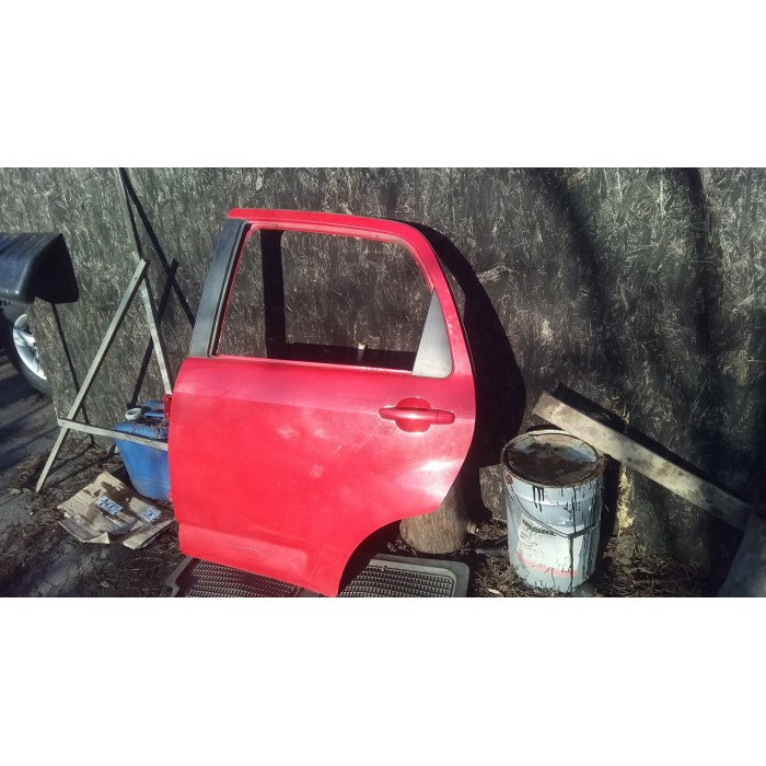 Дверь левая Двери задние Daihatsu Terios 06 -> 67004-B4020 67004-B4060