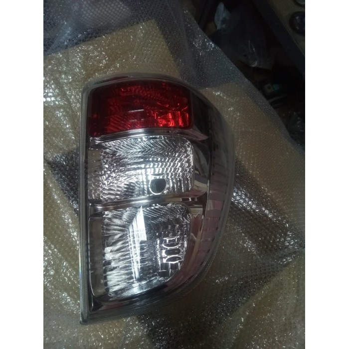 Фонарь задний Daihatsu Terios 81550-B4060 81550B4060 81551-B4050 81551B4050 Фонарь задний Daihatsu Terios 81550-B4060 81550B4060 81551-B4050 81551B4050